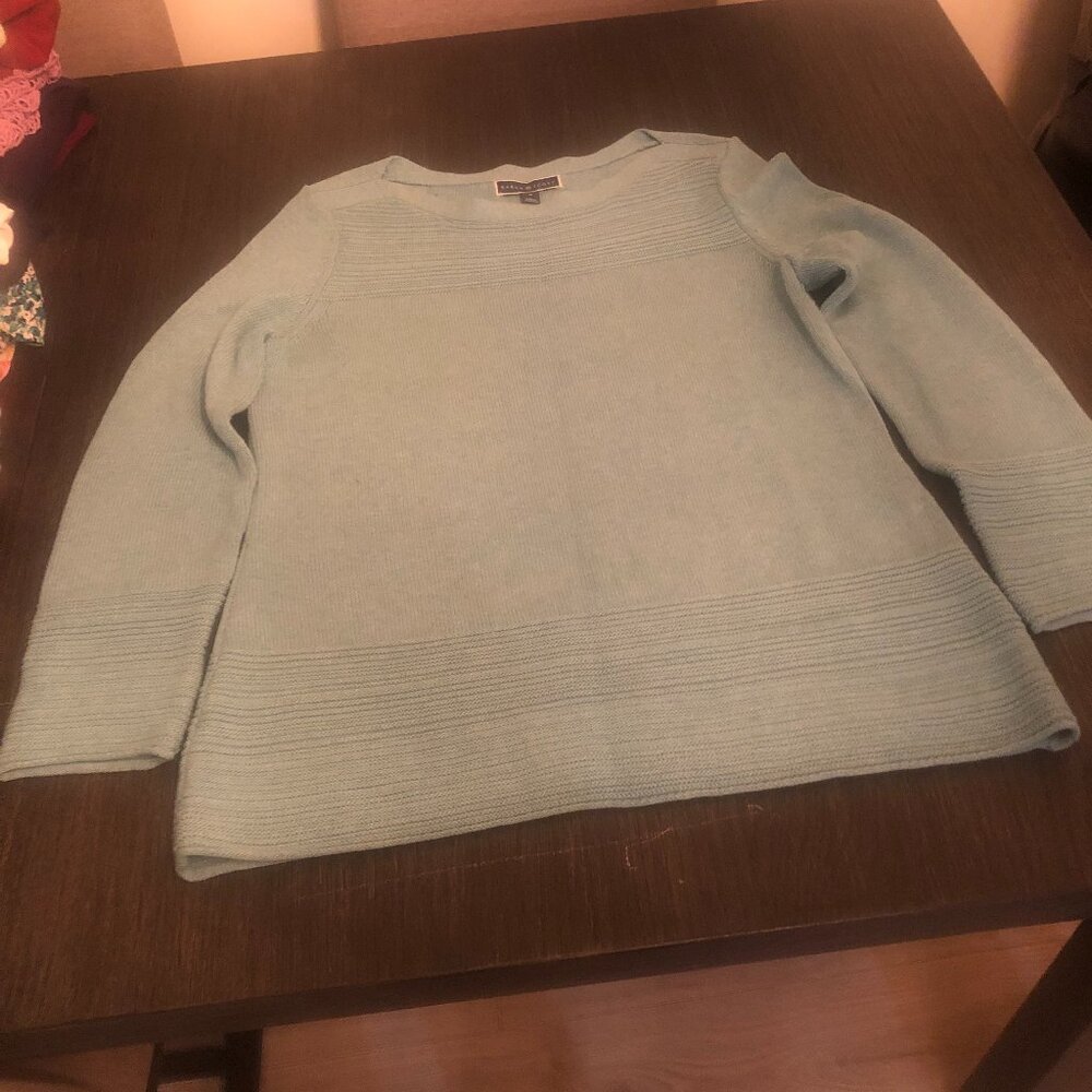 Women's tops